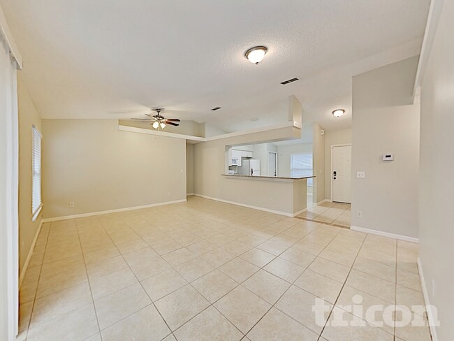 15216 Lafite Ln