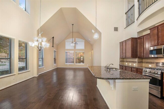 Photo - 17906 Arapaho Hill Ln