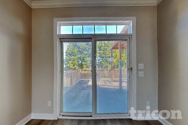 79 Kerrylane Dr