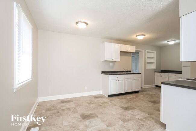 Photo - 1802 E Martin St