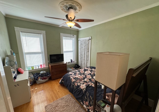 Photo - 176 Elm St Unit 2