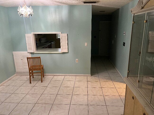 Photo - 1900 S Kanner Hwy Unit 2-203