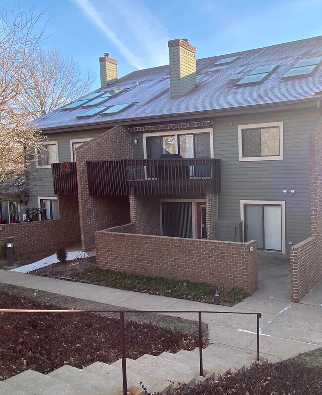Photo - 2704 Leona Ln Condo Unit 2704