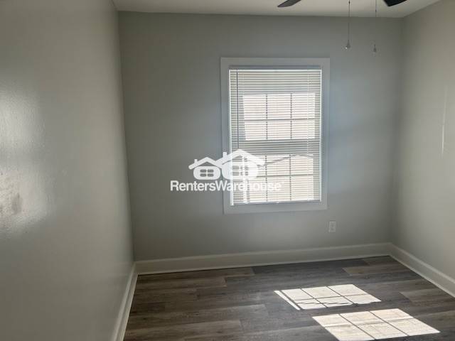 Photo - 1601 Center St S