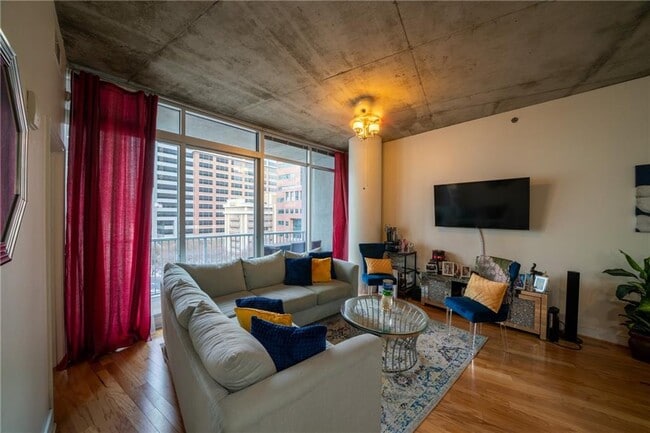 Photo - 44 Peachtree Pl NE Unit 930