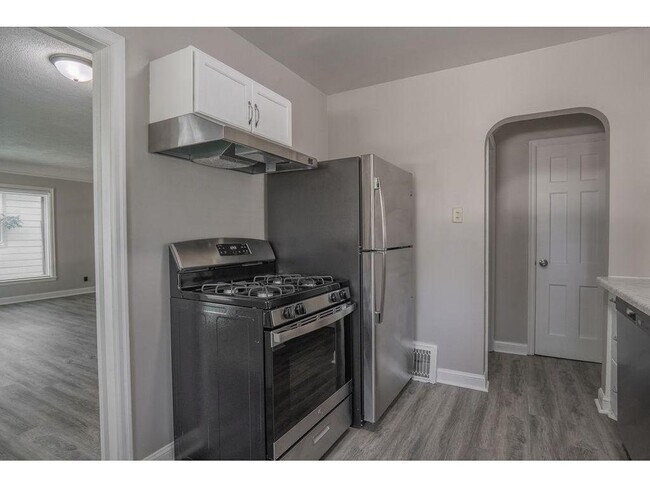 Photo - 3507 N Logan Ave