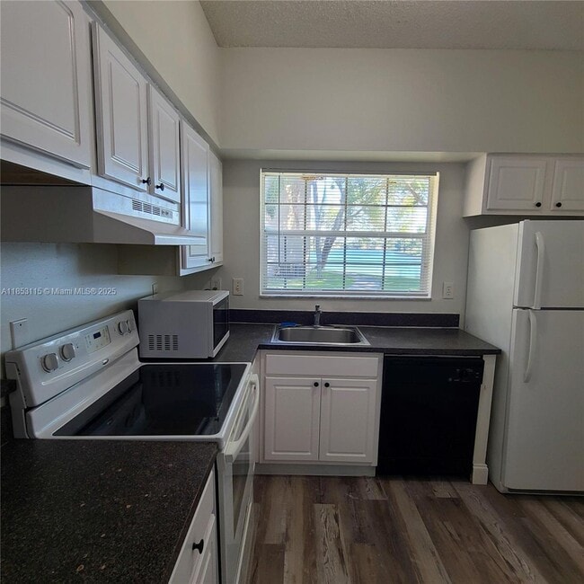 Photo - 2091 NW 96th Ter Condo