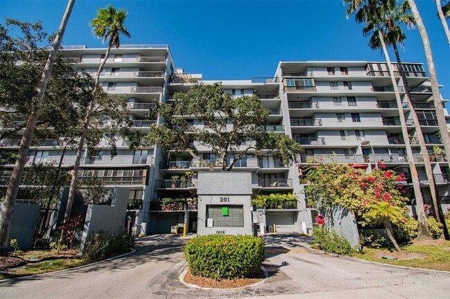 Photo - 201 W Laurel St Unit 309(R)