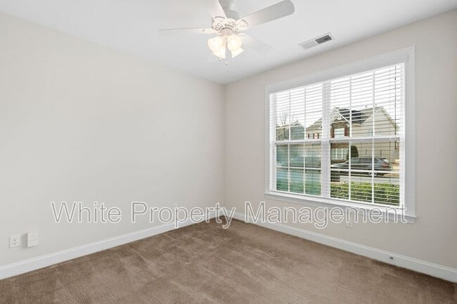 Photo - 10934 River Oaks Dr NW