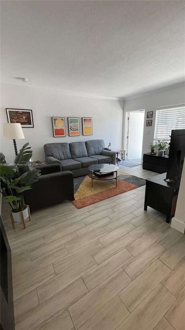 Photo - 95 Edgewater Dr Unit 104