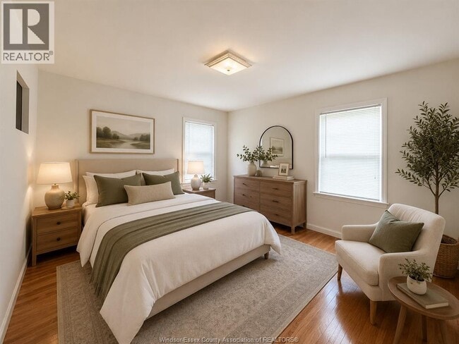Photo - 610 N Talbot Rd