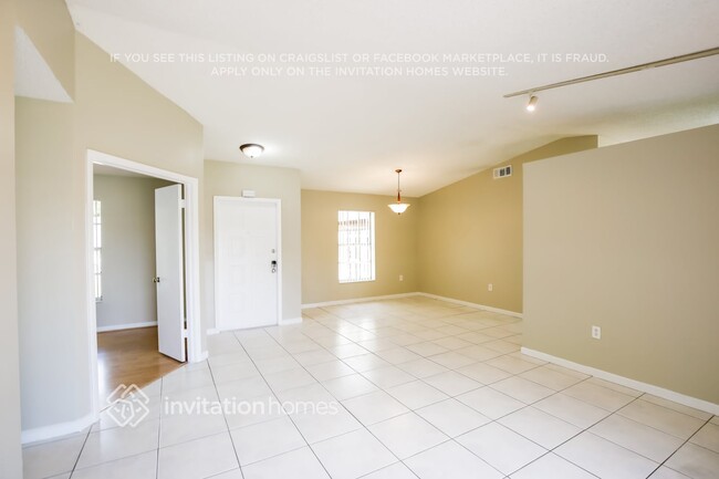 Photo - 19226 NW 82nd Cir Ct