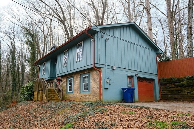 Photo - 15 White Street Extension