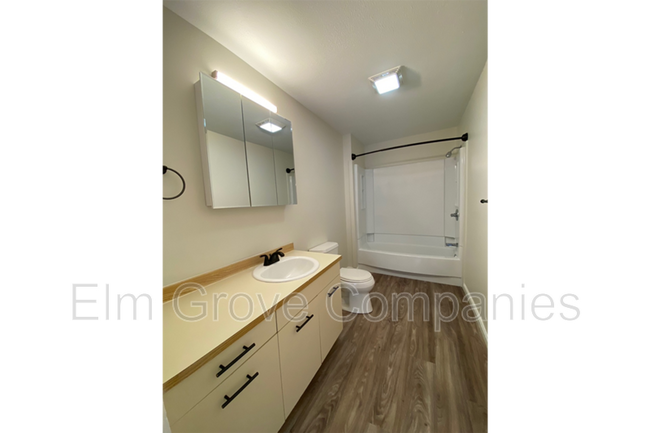 Photo - 7 Darby Field Common