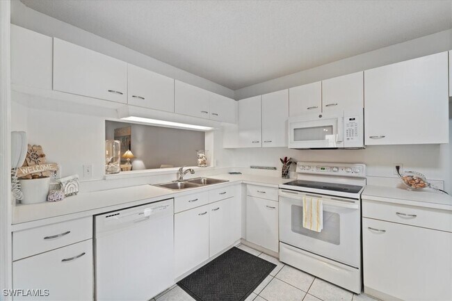 Photo - 7707 Jewel Ln Unidad 201