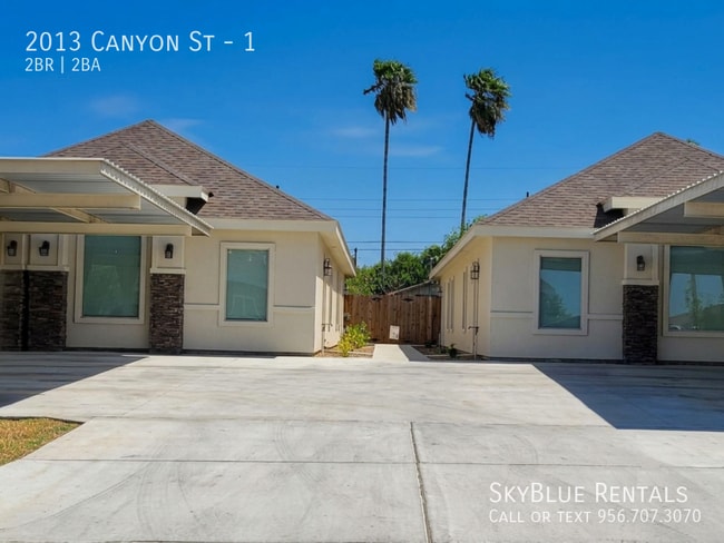Building Photo - 2013 Canyon Dr Unit 1