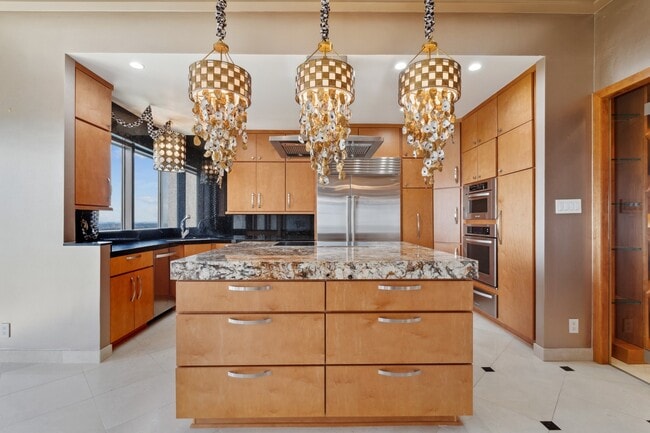 Photo - 2001 Holcombe Blvd Unit PH4