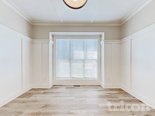 Photo - 115 Michael Ct