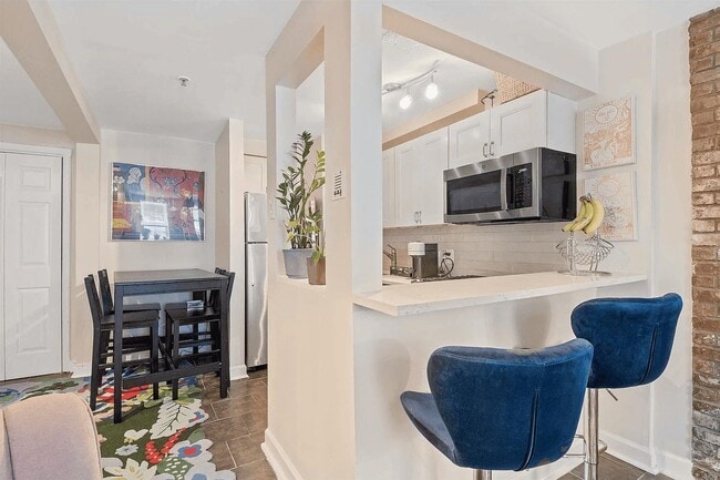 Photo - 98 Bright St