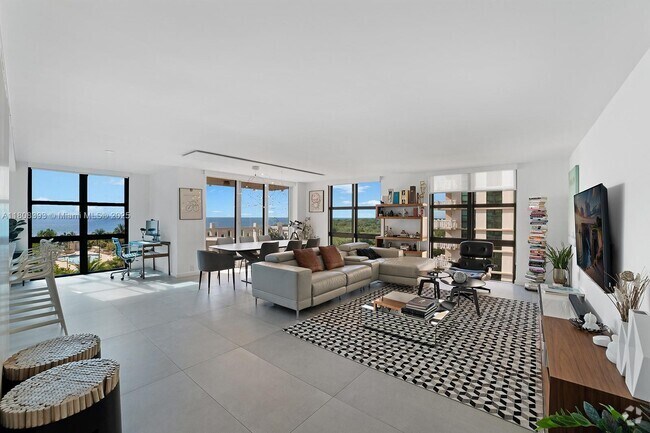 Building Photo - 1121 Crandon Blvd Unit F702 Rental