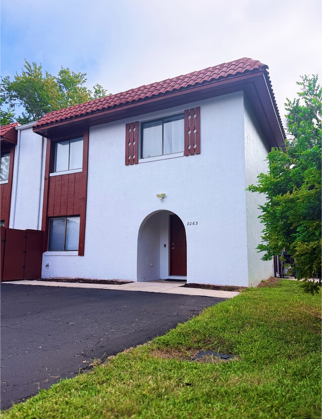 Building Photo - 2063 Oak Meadow Cir Rental