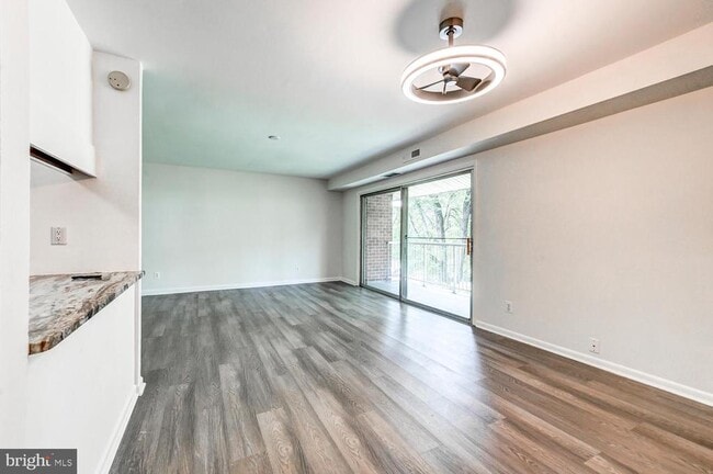 Photo - 101 Fitz Ct Unit 201
