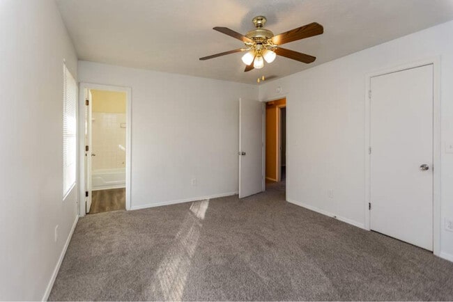 Photo - 3071 Eastland Way