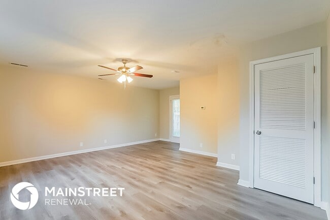 Photo - 1035 Tom Hailey Blvd