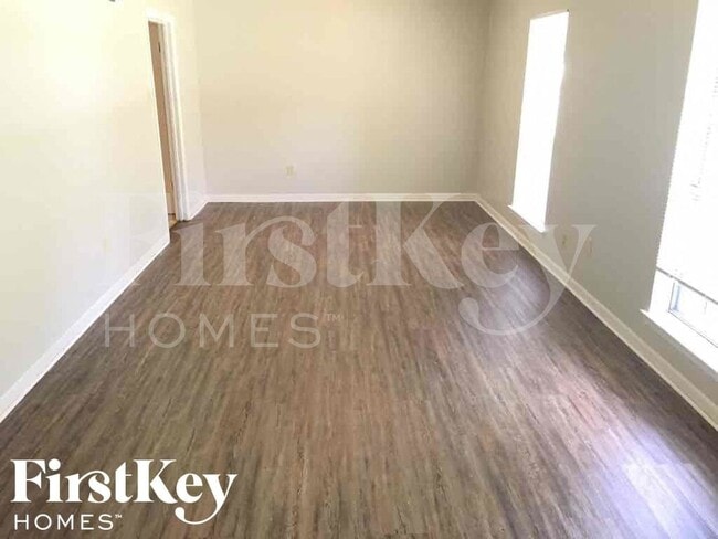 Photo - 5607 Sweet Gum Dr