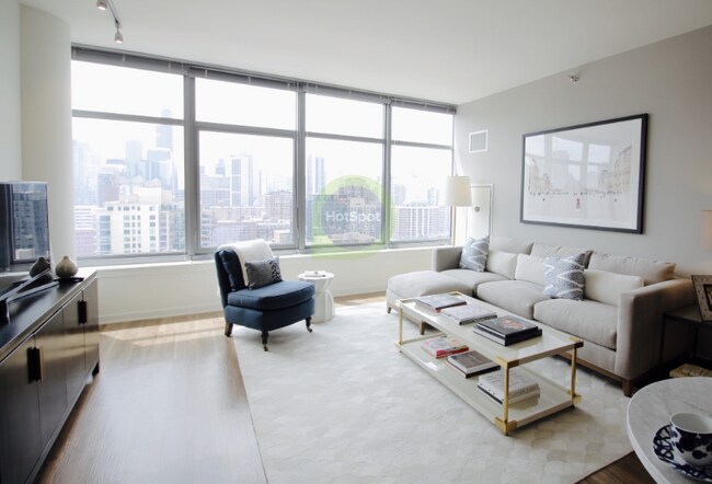 Photo - 840 N Orleans St