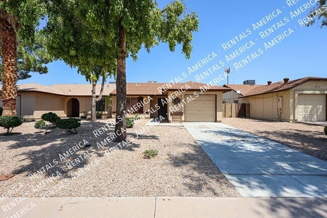 Photo - 2834 E Isabella Ave