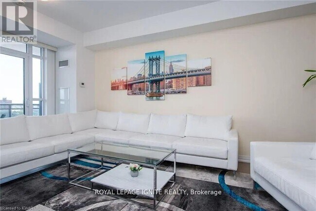 Photo - 155 Caroline St S Unité 1207