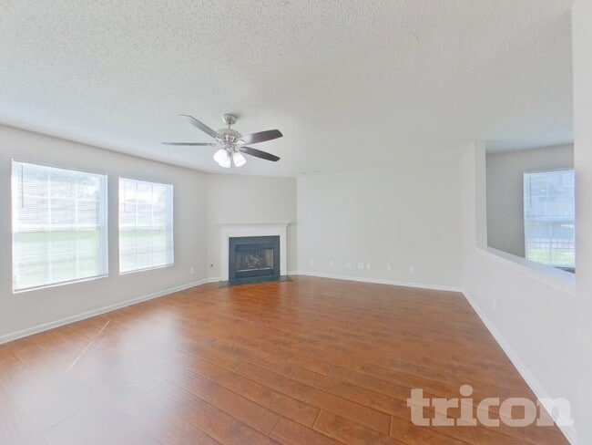 Photo - 5104 Mintvale Dr