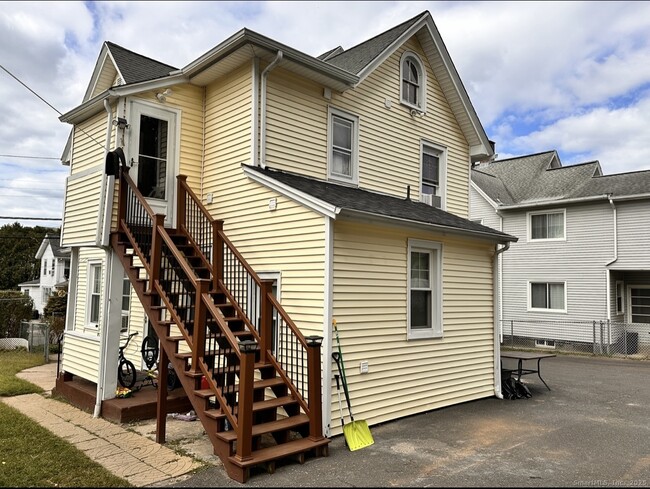 Photo - 22 Hodge Ave