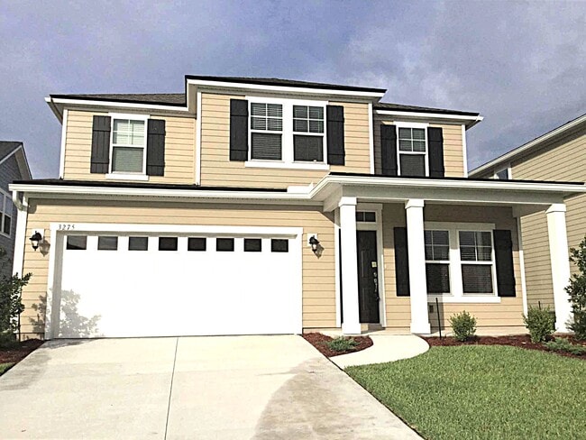 Building Photo - 3275 Roundabout Dr