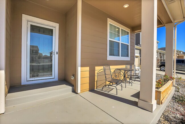 Photo - 997 Goldenrod Pkwy