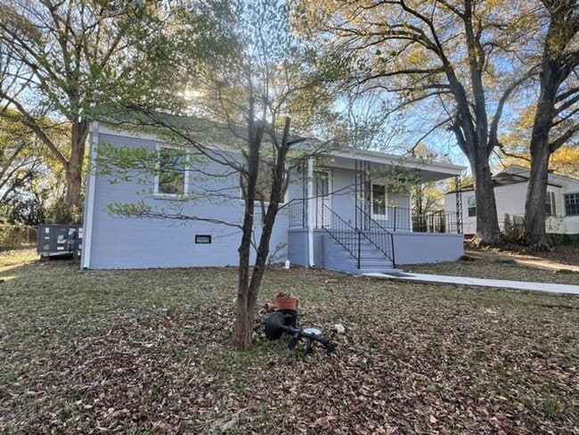 Photo - Cozy 2 bedroom 1 bath house!