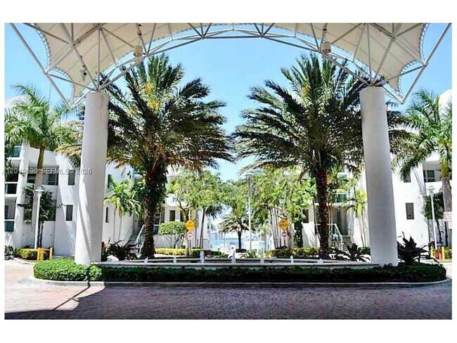 7900 Harbor Island Dr Unit 1010