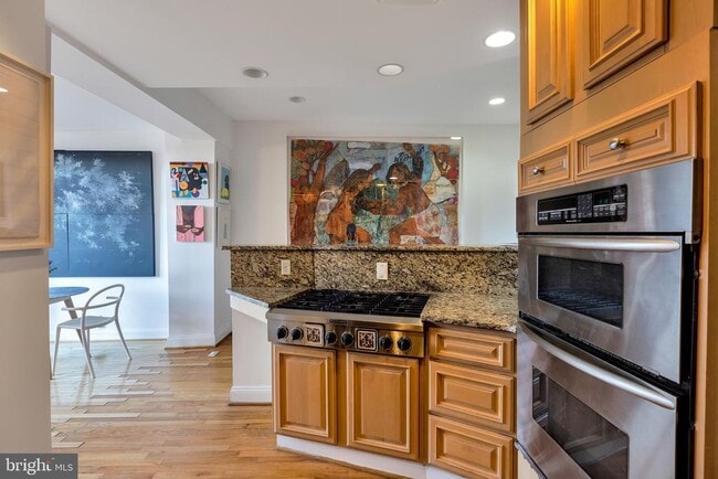 Photo - 4622 New Hampshire Ave NW
