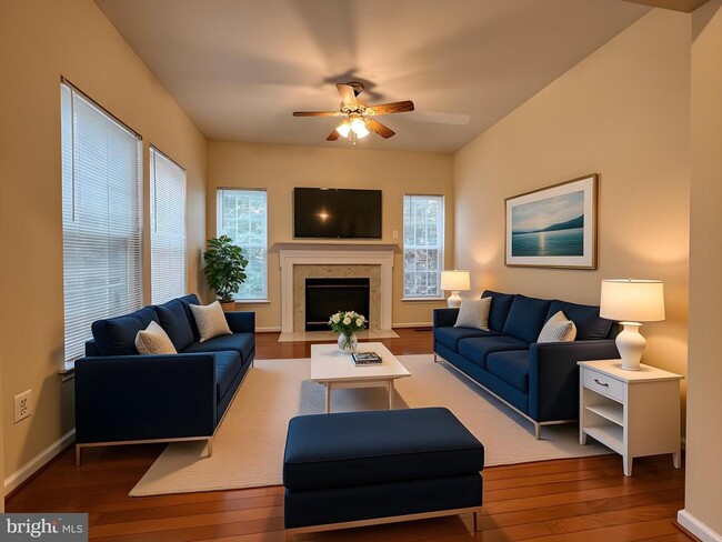 Photo - 10168 Elgin Way