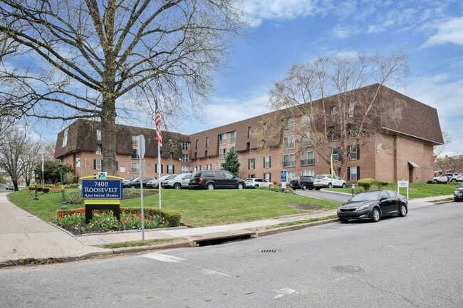 7400 Roosevelt