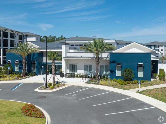 Leasing Office