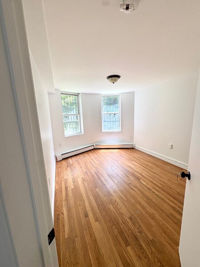 1680 Commonwealth Ave