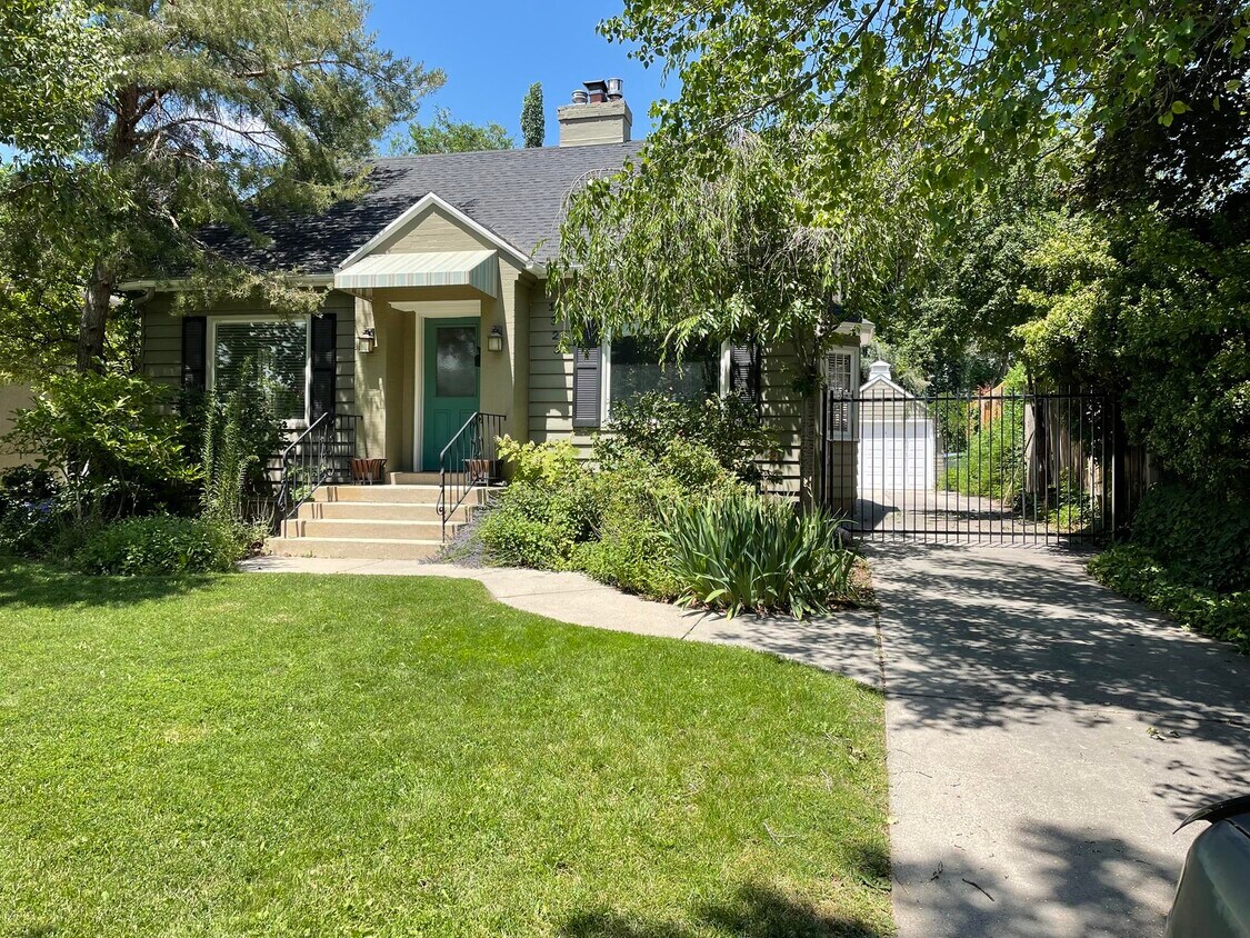 Photo - 1323 Logan Ave S (Salt Lake City, UT)