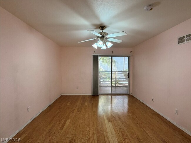 4555 E Sahara Ave Unit 177
