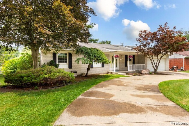 Photo - 21918 Knudsen Dr