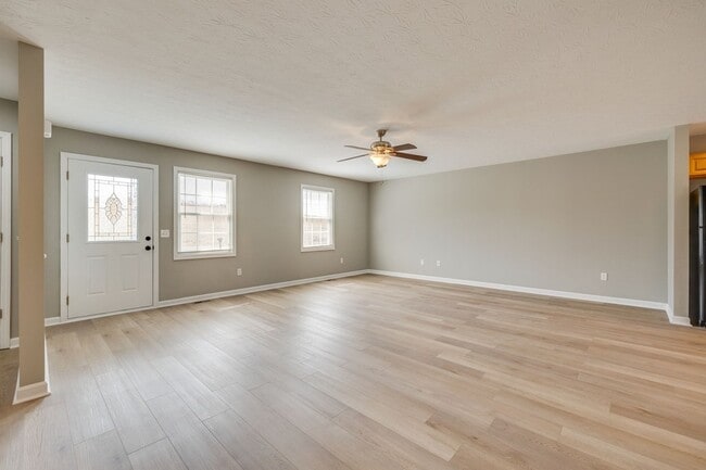 Photo - 14245 Lariat Lp