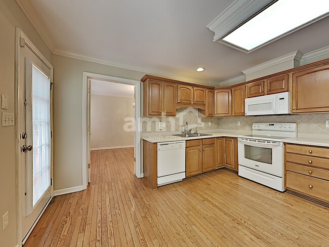 Photo - 1610 Polte Ln