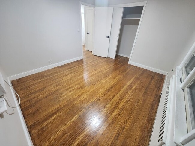 76 Campbell Ave
