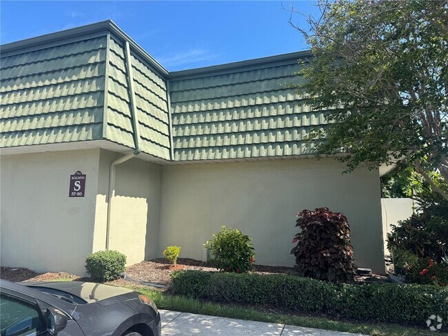 Building Photo - 1799 N Highland Ave Unit 59 Rental